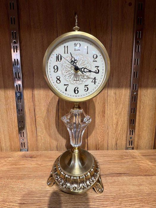 Klassik Dizayn, Soat. Классические настольные часы