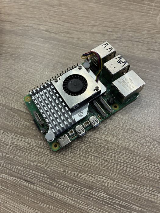 Raspberry Pi 5 8GB