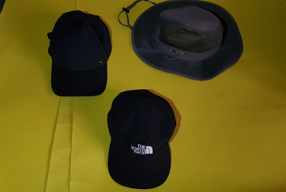 Шапки The North Face  Tommy Hilfiger  Trespass