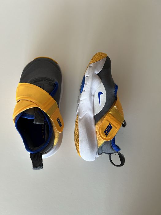 Бебешки маратонки  Nike