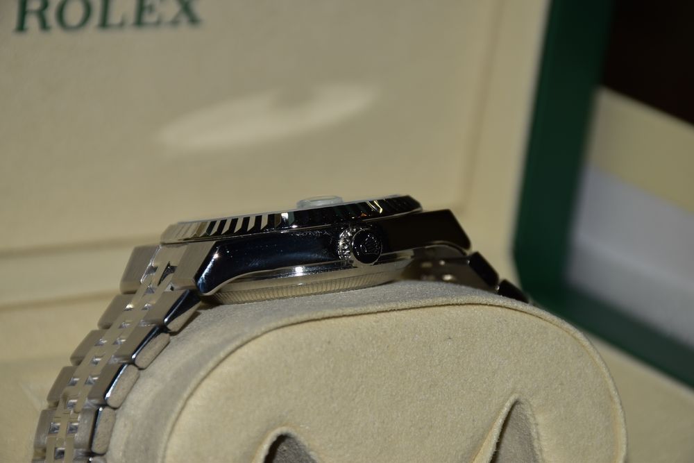 Rolex Oyster Perpetual Land-Dweller 127336 Platimum IceBlueDial (2025)