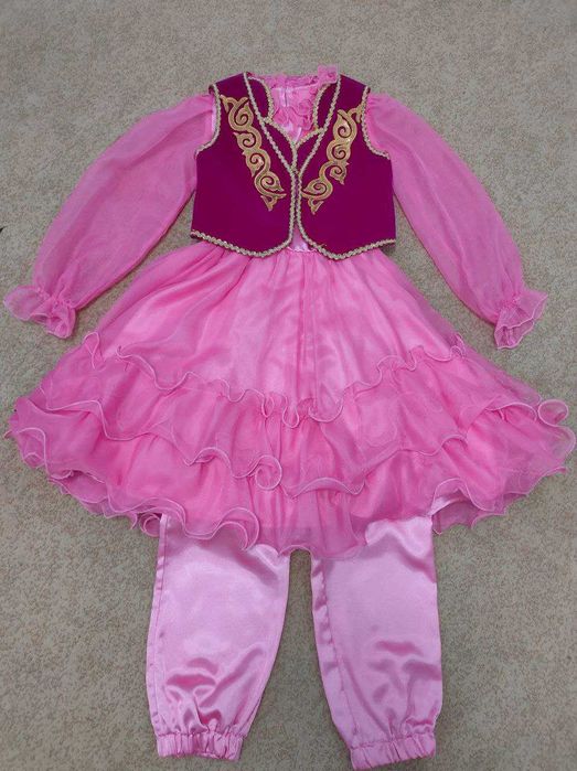 Национальные платья