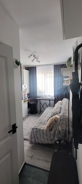 Vând garsoniera total utilata!!