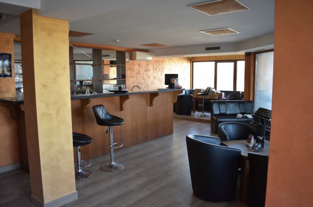 Собственик продава сграда в гр. Шабла - с потенциал за хотел