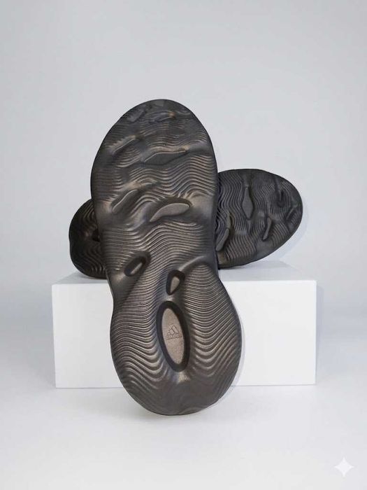 Adidas Yeezy Foam Runner