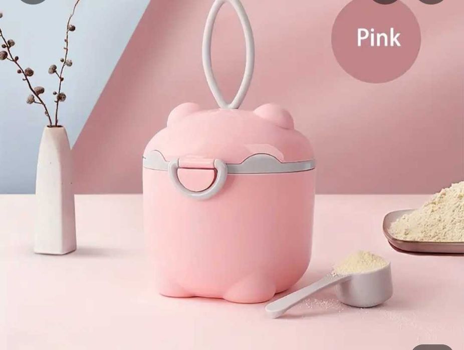 Преносим контейнер за мляко на прах с лъжица - Голям