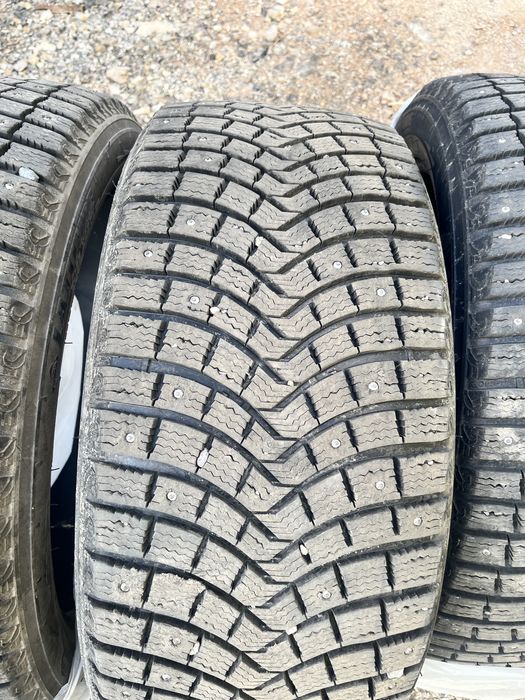 Michelin 265/45/21