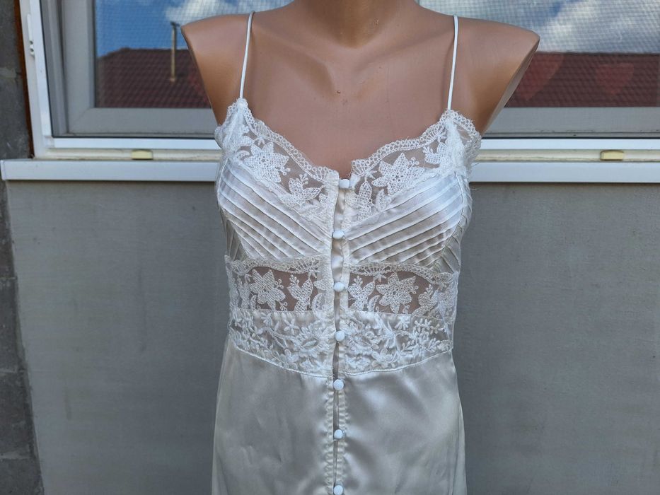 Zara White | rochie dama | bust 76 cm | mar. 36 | S - M