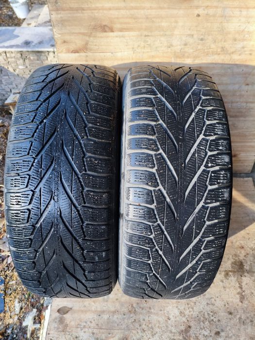 285 60 R18 Пара 2шт. Nokian