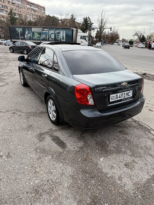 Jentra aftamat arenda vikub