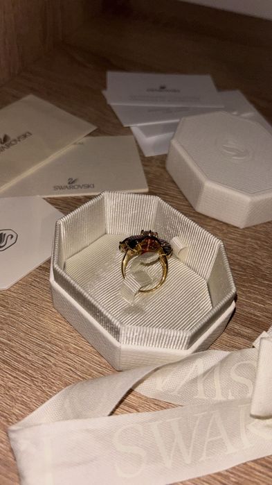 Swarovski cocktail ring flower Idillya