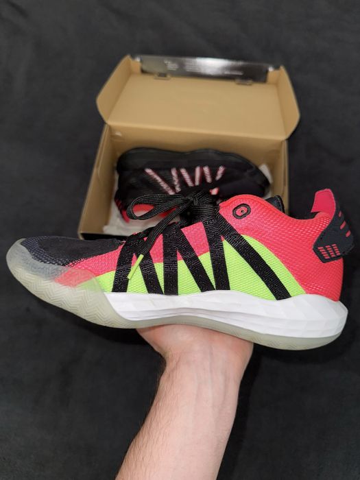 Incaltaminte Baschet Adidas Dame 6