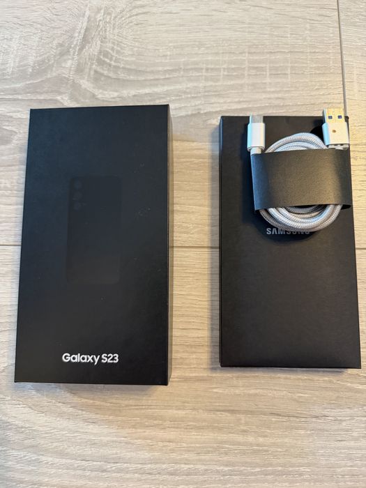 Vand telefon Samsung  Galaxy S23 5G Dual SIM | 128GB | Phantom Black in stare exceptionala