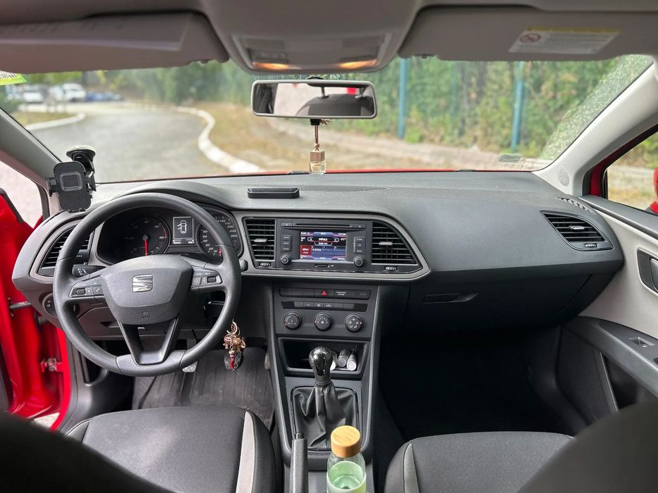 Seat Leon 2013 diesel, 6.549 € — imagine 4
