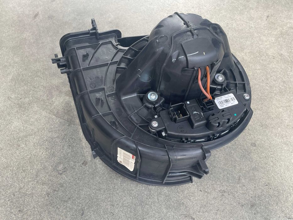 motoras aeroterma Bmw X5 F15 - X6 F16 cod 9291177