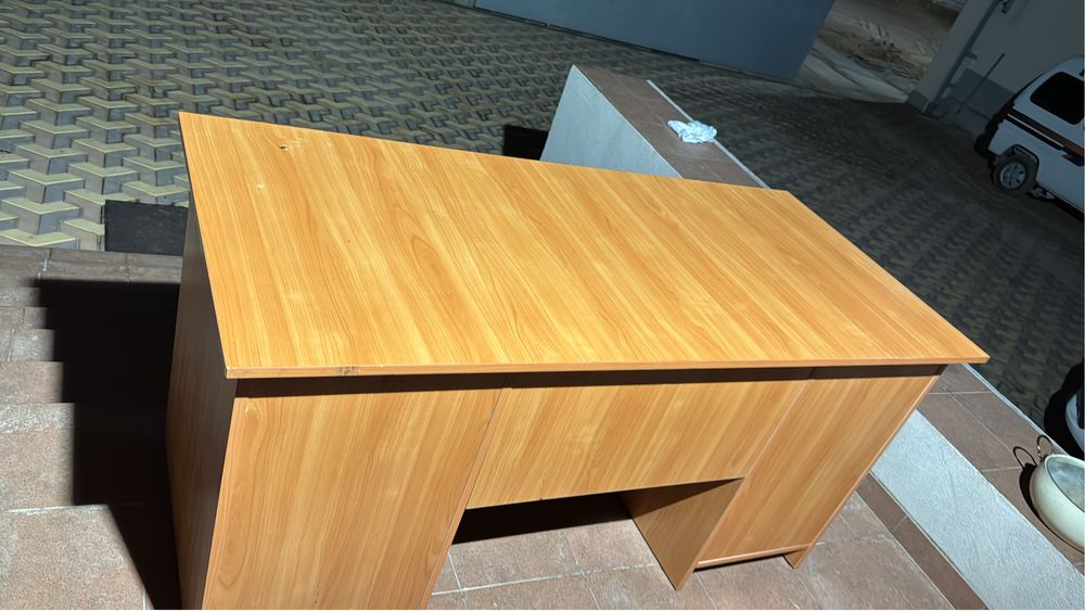 Офисной мебель шкаф