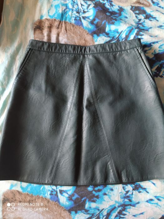 Продаю юбки 46р новые и б/у