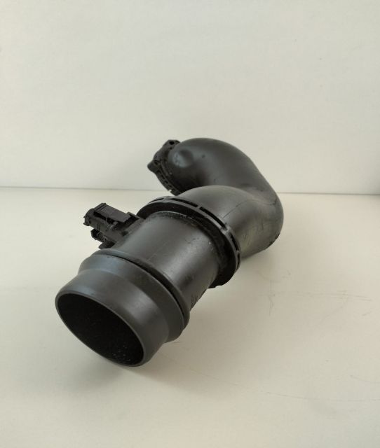 Tub intercooler  cu senzor  A6510903637 Mercedes-Benz C-Class W204/S2