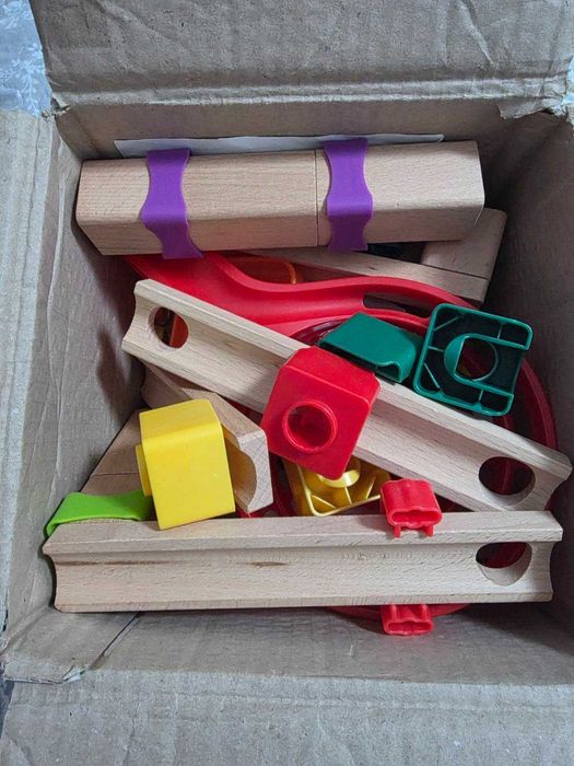 Дървена писта с топчета  HaPe