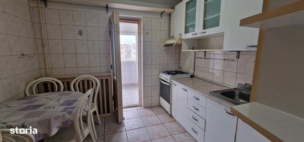 Apartament doua camere decomandate, zona gara.