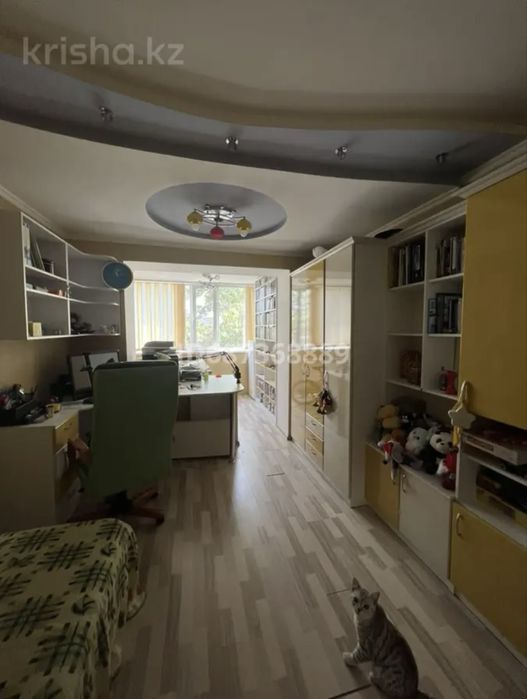 Продам 5-комнатную квартиру