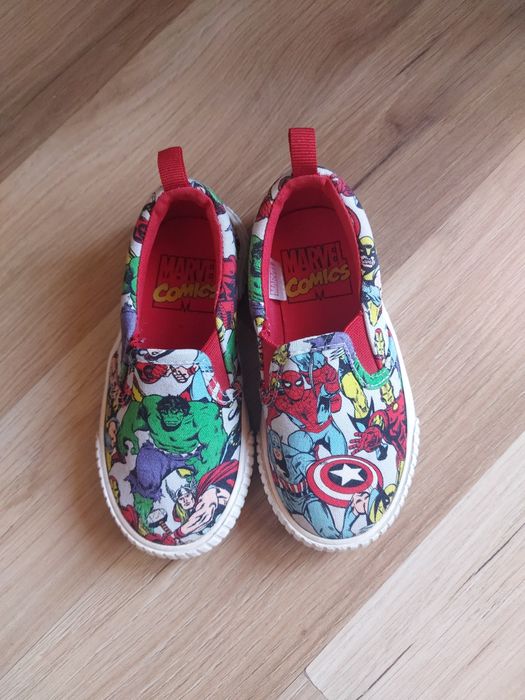 Pantofi sport H&M Marvel mărime 24
