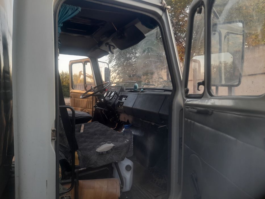 Продам Зил бычок