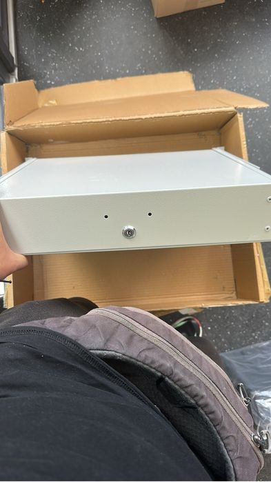 Cutie de protecție DVR/NVR Robofun GD2S – metalică, rezistentă