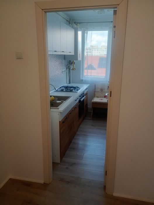 Închiriez apartament 2 camere
