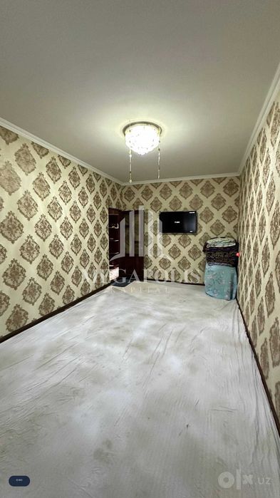 6- mikrorayonda 3 xonali kvartira arzon narxda sotiladi №863.