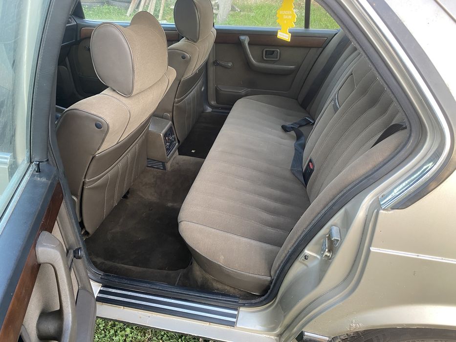 Bmw 728 i/ trapa/ istoric / manual