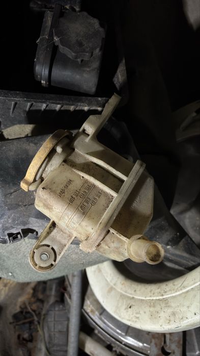 Продам запчасти на субару