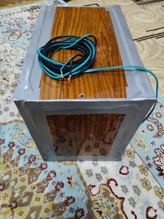 Продам сабвуфер Амп