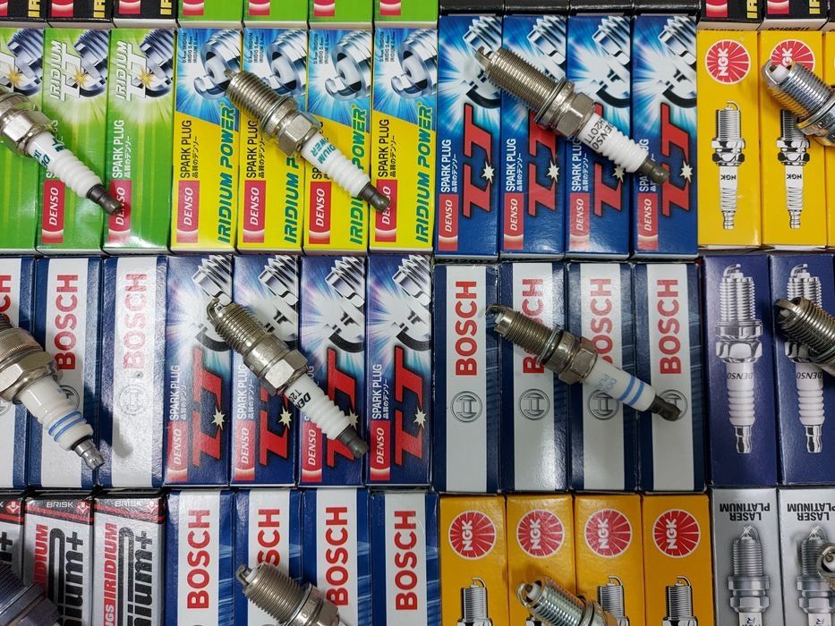 Свечи зажигания Denso.