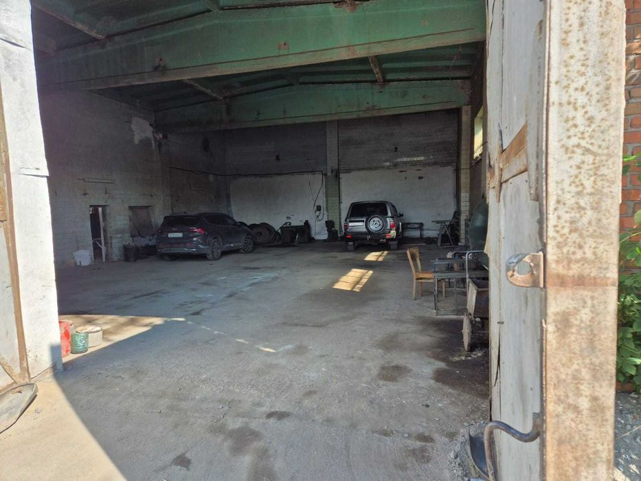 Боксы под автотранспорт