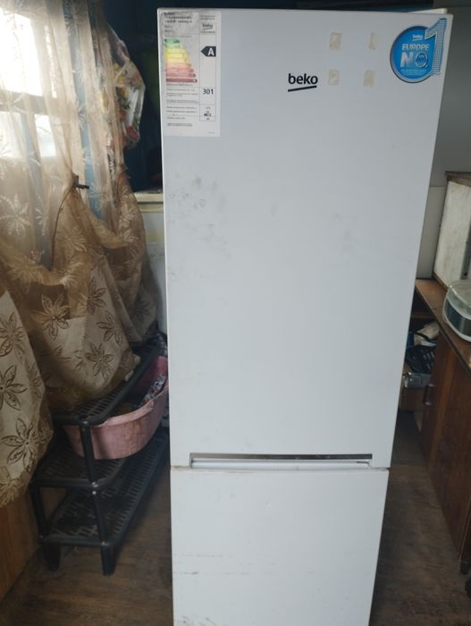 Холодильник 30000тг