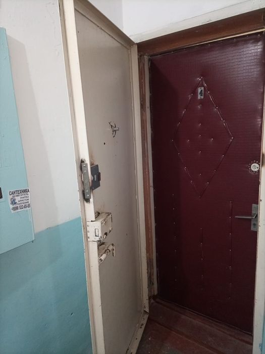 Темир эшик ва ички эшик сотилади холати яхши