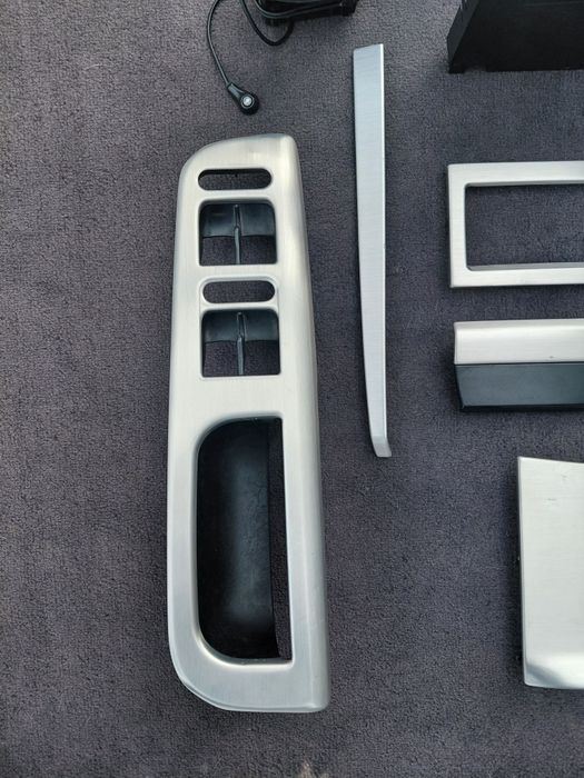 Комплект оригинален драскан алумин Vw Golf mk4