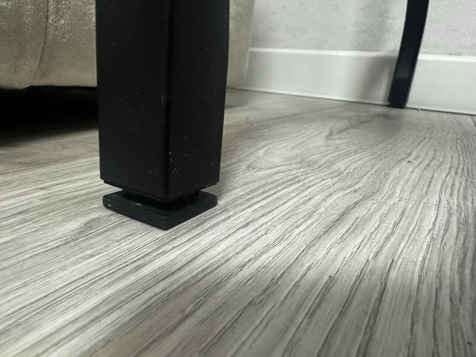 Продам стойку под плечики и обувь