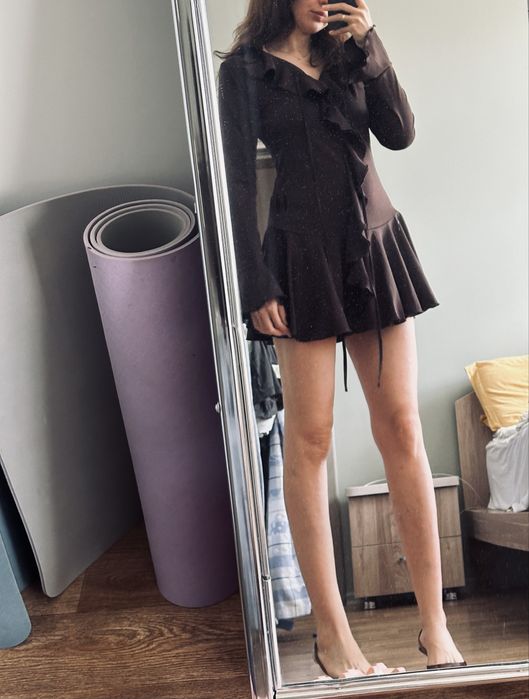 Женское коричневое платье