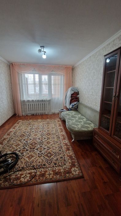 Сдам 3 комнатную квартиру