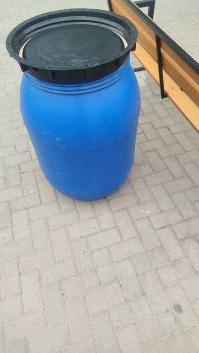 Бочки пластик 200