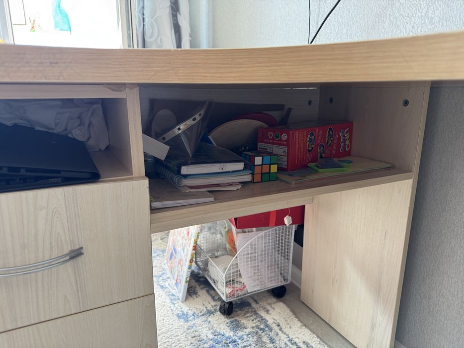 Стол угловой компюьтерный