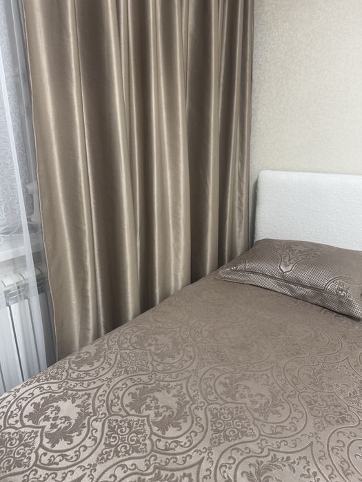 Шторы и покрывало