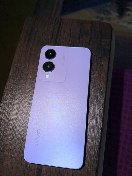 Продам телефон виво