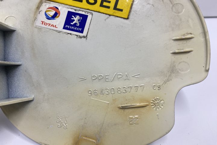 Capac rezervor 9643083777 Peugeot 307  seria