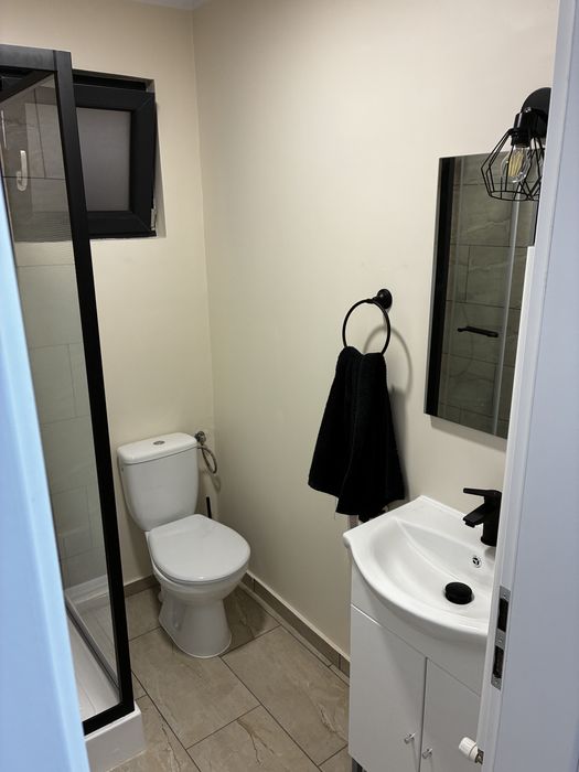 Inchiriez casa apartament in duplex