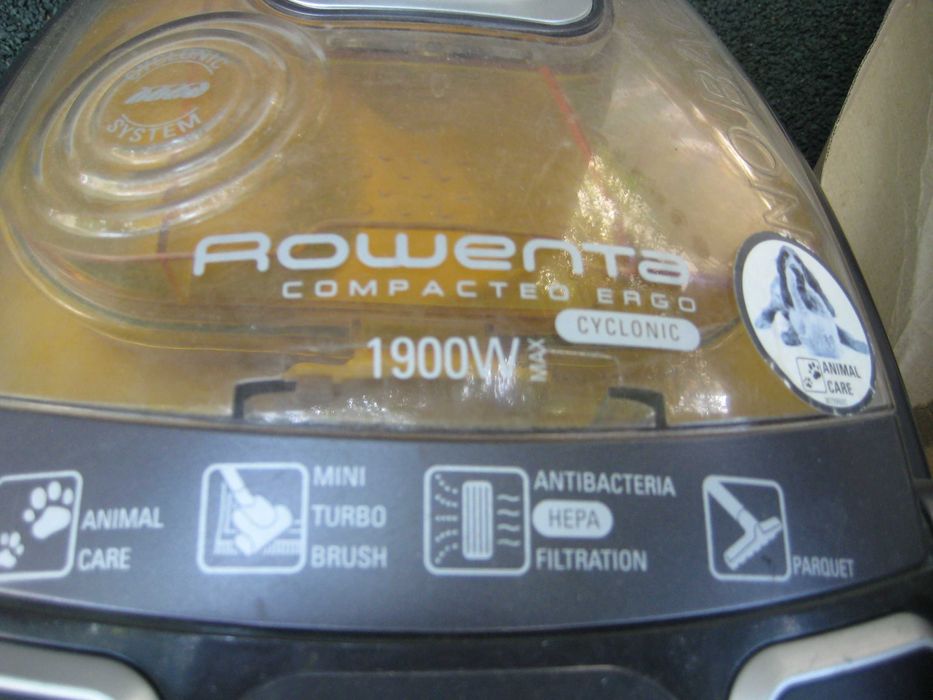 Пылесос Rowenta Франция ОРИГИНАЛ Рабочий без мешка Удобный Рабочий