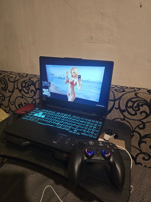 ASUS TUF A15 Ryzen 7 4800H / 16GB RAM / GTX 1650Ti