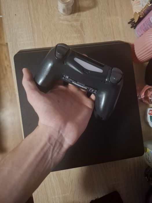 Ps4 slim,de 1tb.